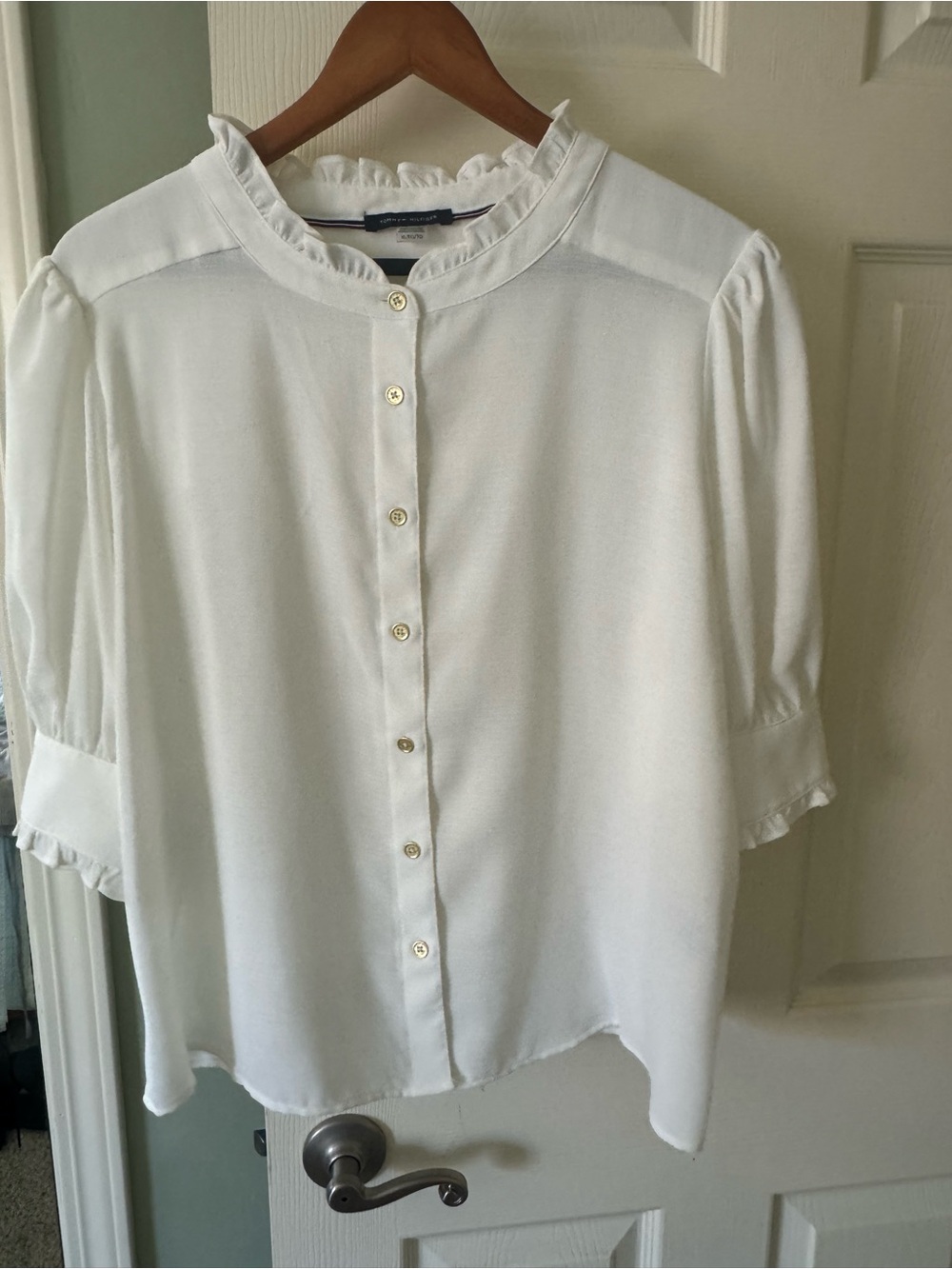 Tommy Hilfiger White Ruffle Neck Button-Front Blouse